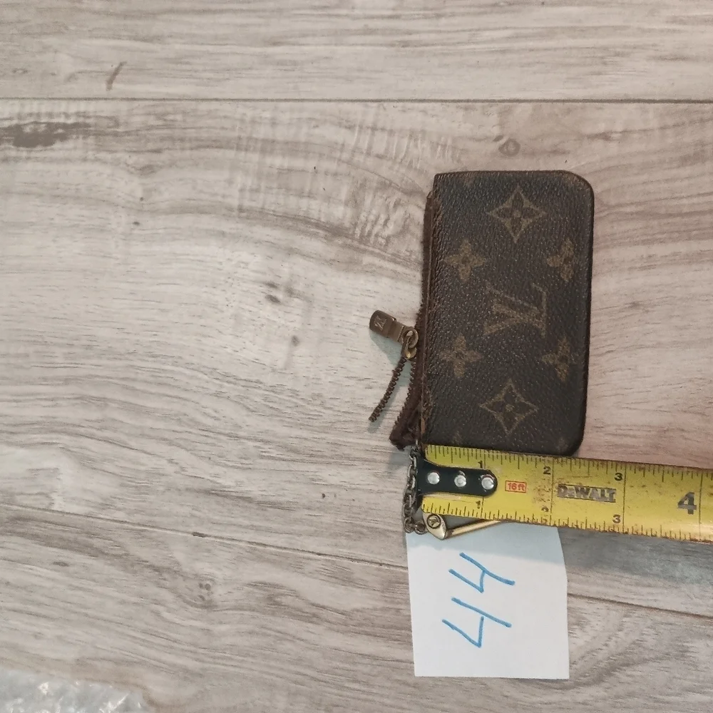 Louis Vuitton Monogram Pochette Cles Coin Case Vintage